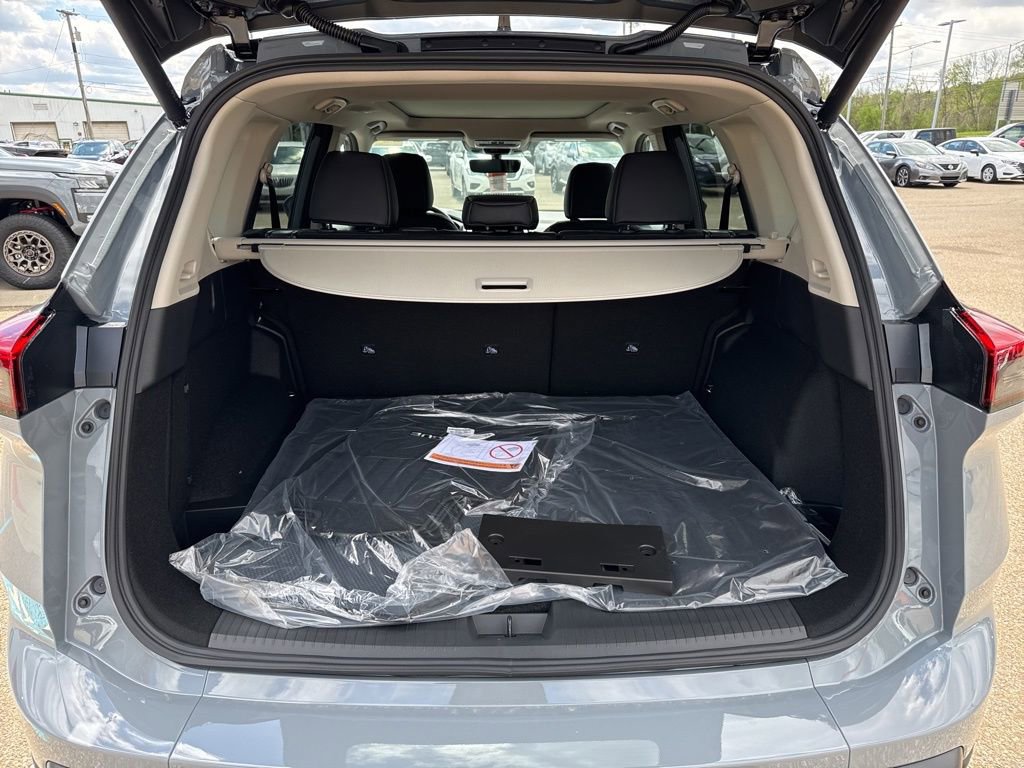 New 2026 Nissan Rogue SV AWD/4WD image 34