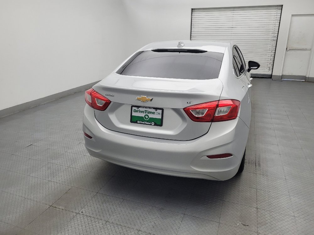 Used 2016 Chevrolet Cruze LT FWD image 7