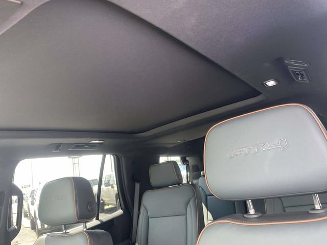 Certified 2026 GMC Yukon AT4 w/ AT4 Premium Package AWD/4WD image 17