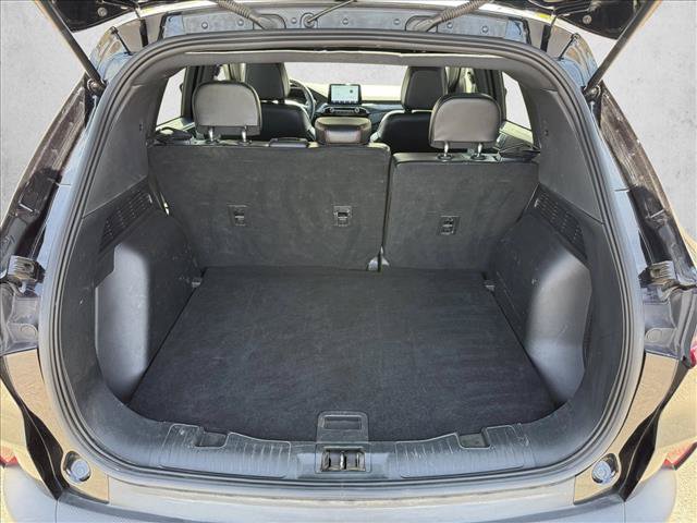 Used 2025 Ford Escape ST-Line FWD image 7