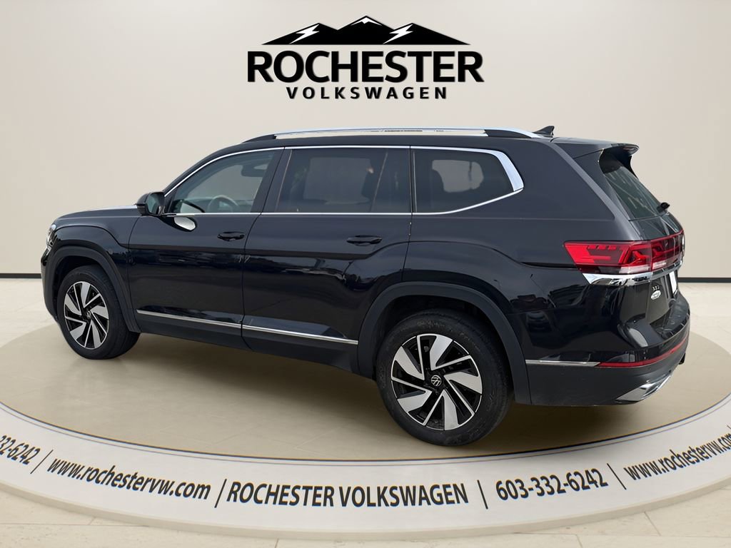 Used 2024 Volkswagen Atlas SEL image 4