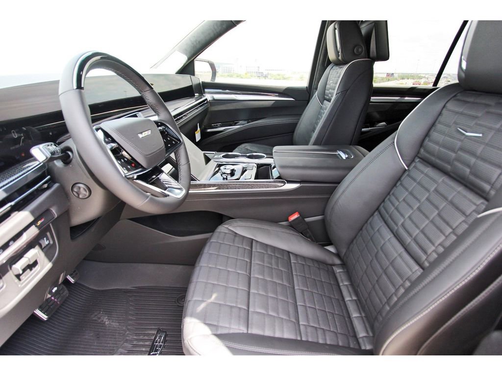 New 2026 Cadillac Escalade V w/ LPO, ONYX Package AWD/4WD image 6