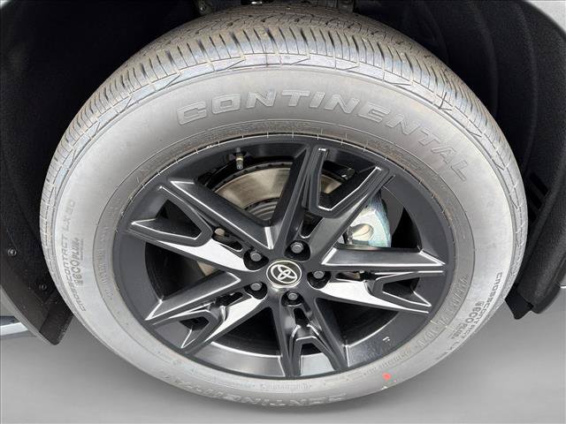 Used 2026 Toyota Grand Highlander FWD image 12
