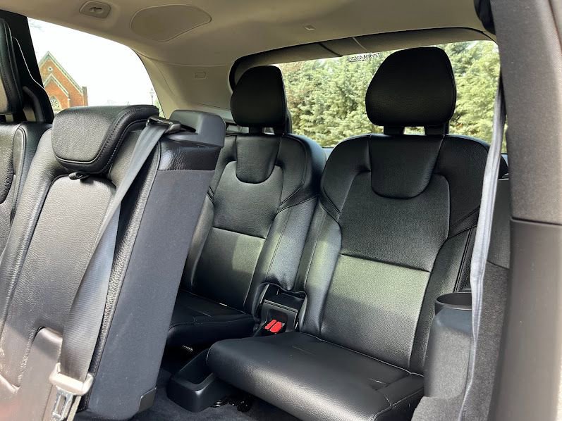 Used 2018 Volvo XC90 T6 Momentum w/ Convenience Package image 44