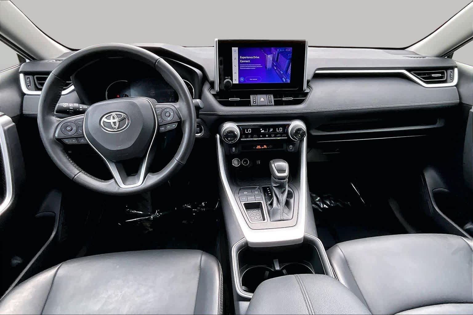 Used 2023 Toyota RAV4 XLE Premium FWD image 16