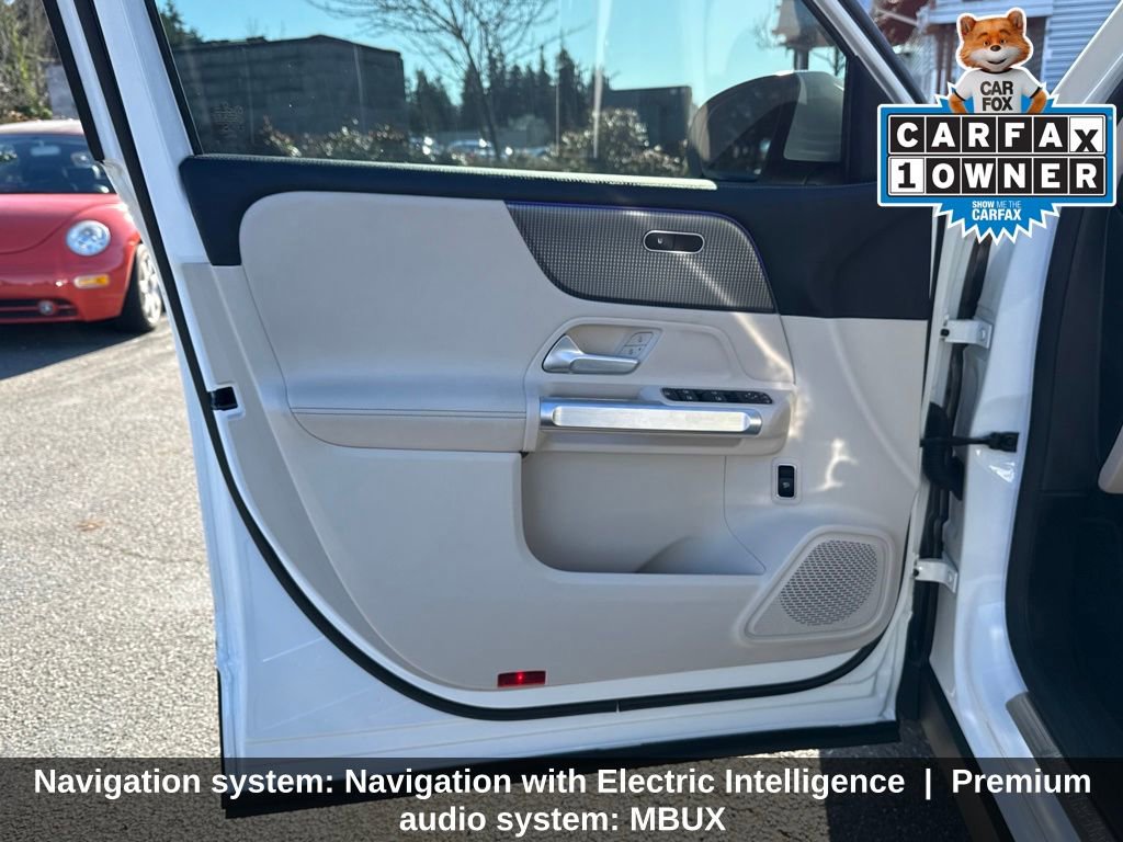 Used 2022 Mercedes-Benz EQB 300 4MATIC image 12