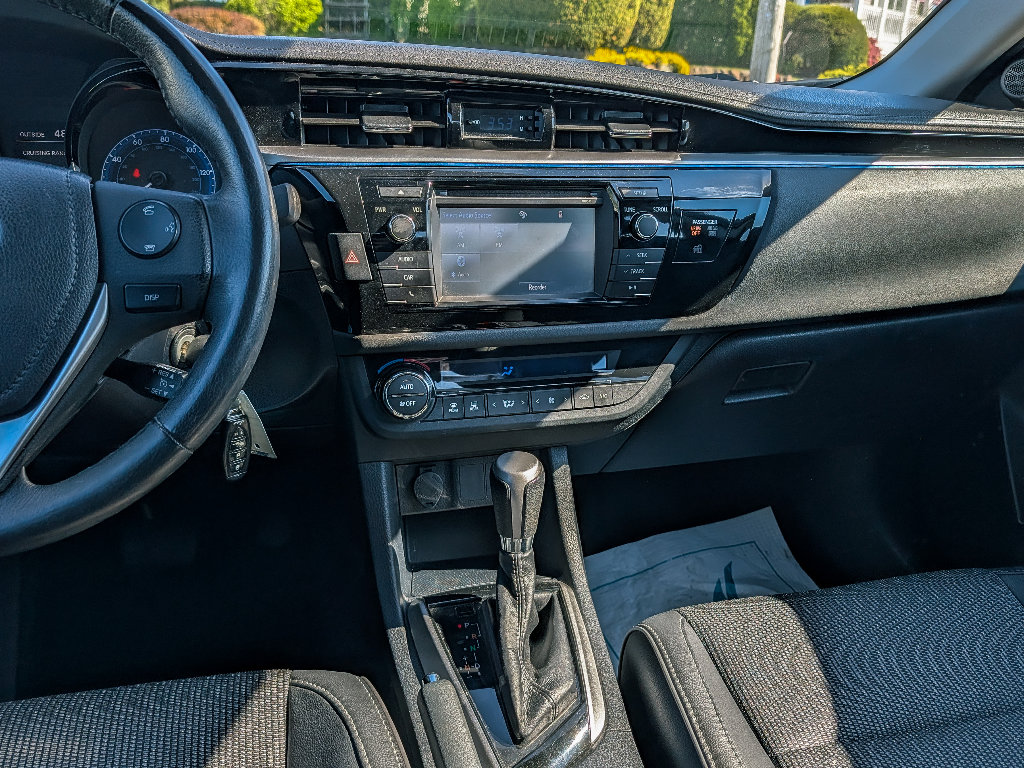 Used 2016 Toyota Corolla S w/ Body Protection Package #1 FWD image 19