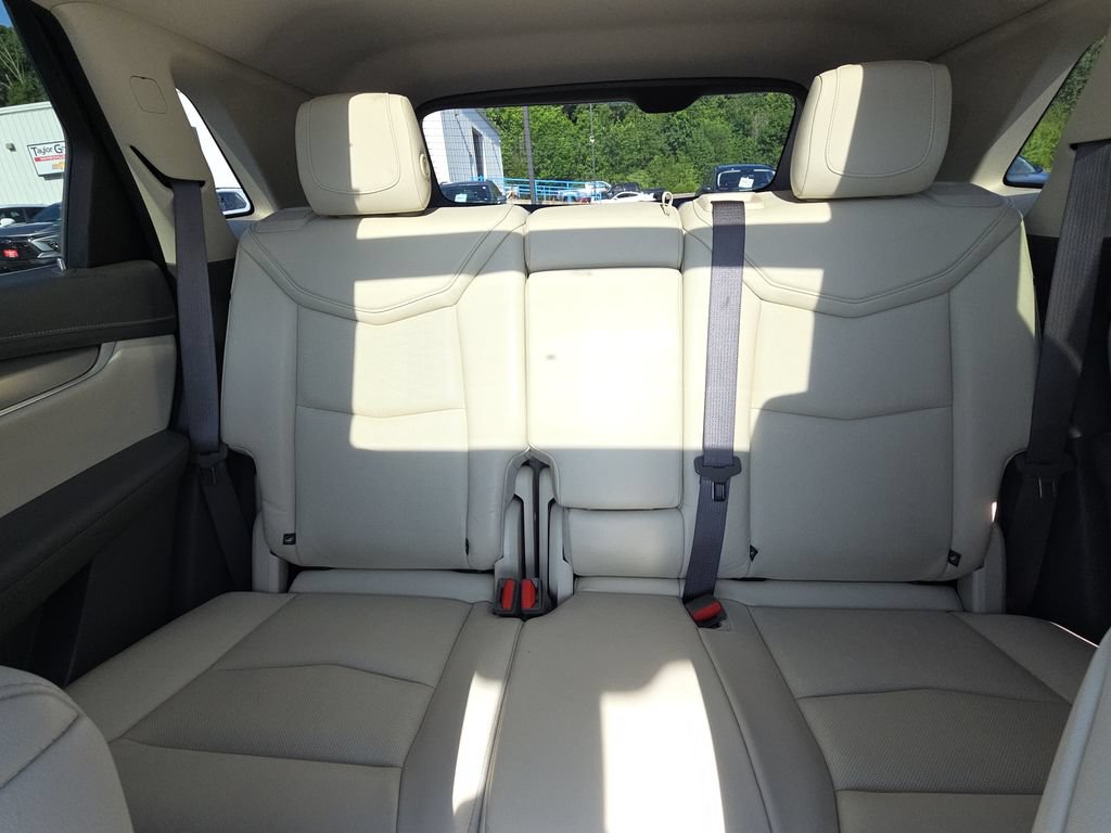 Used 2018 Cadillac XT5 Luxury w/ Driver Awareness Package FWD image 25