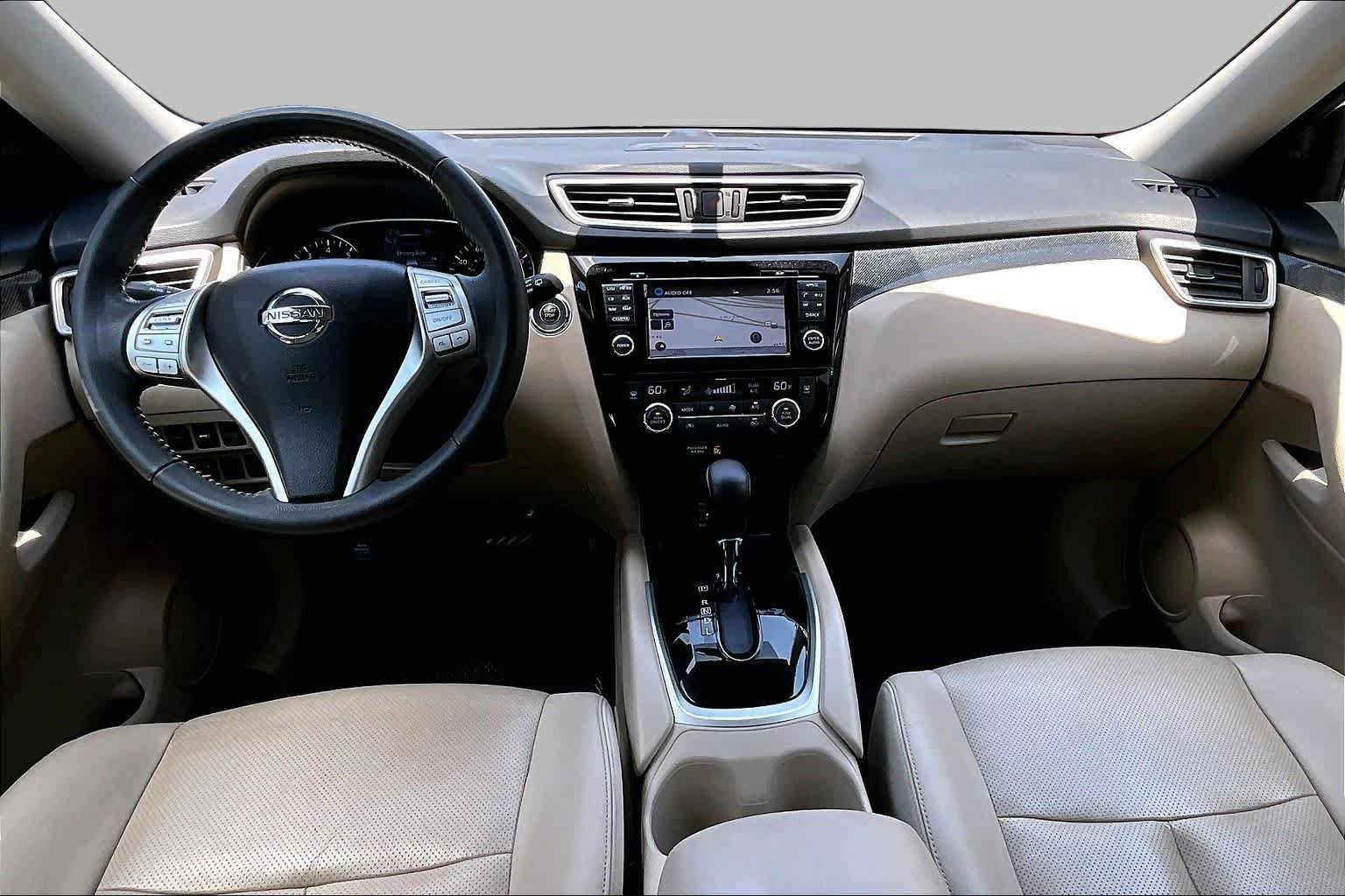 Used 2016 Nissan Rogue SL w/ SL Premium Package FWD image 16