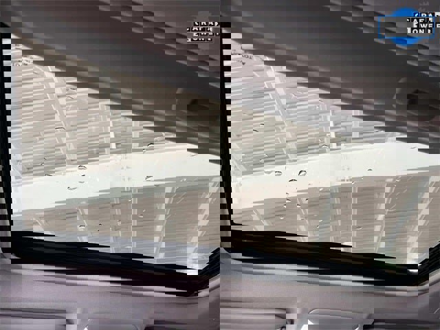 Used 2023 Toyota RAV4 XLE Premium image 16