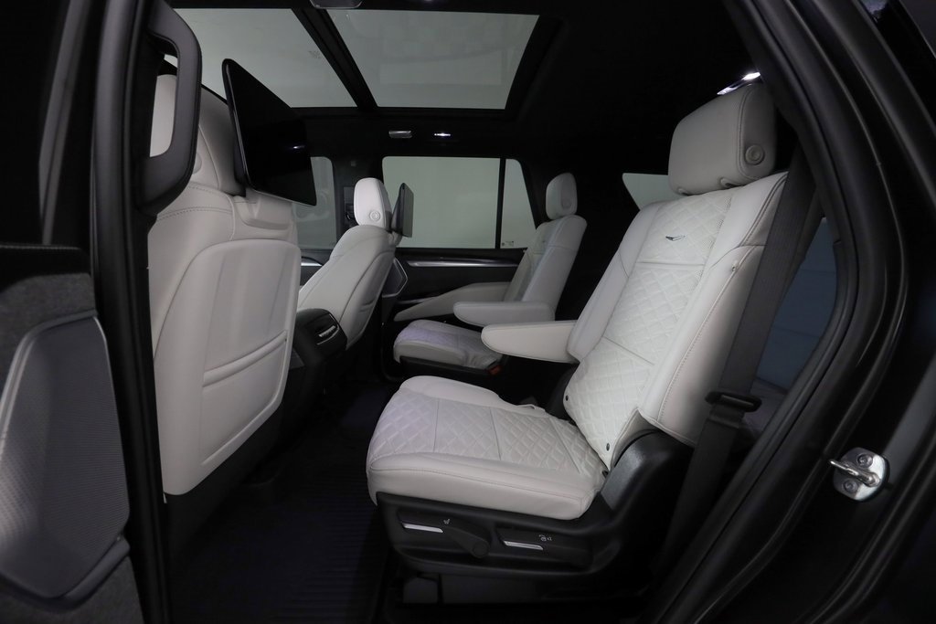Used 2025 Cadillac Escalade V w/ LPO, Floor Liner Package image 15