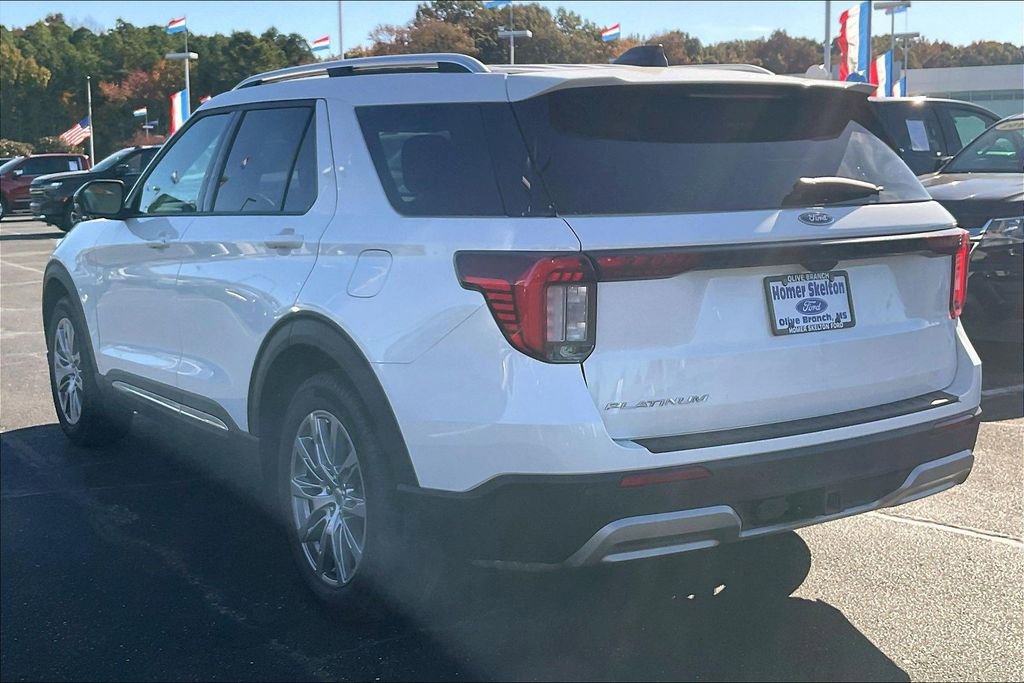 New 2025 Ford Explorer Platinum image 3