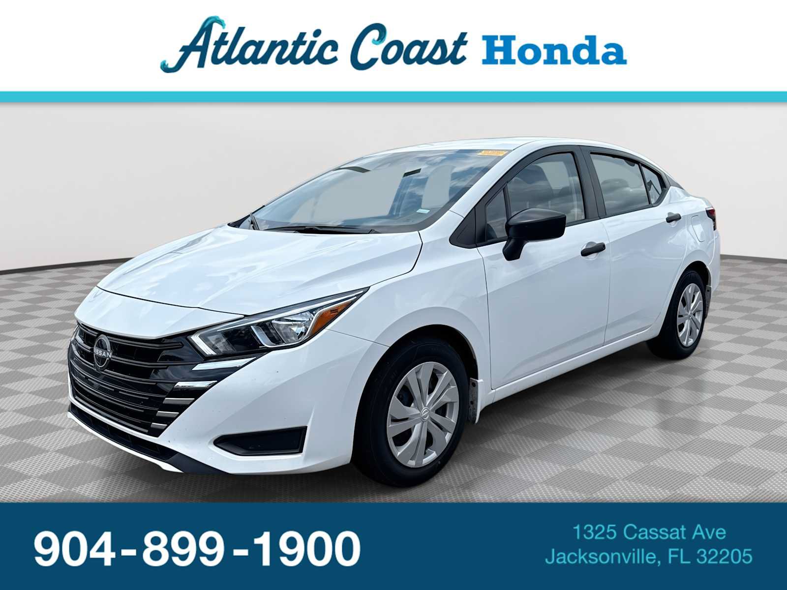 Used 2024 Nissan Versa S w/ Trunk Package FWD image 1