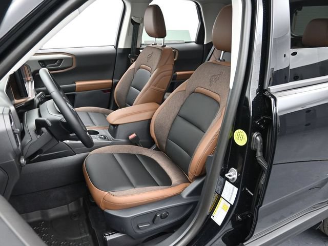 Certified 2025 Ford Bronco Sport Outer Banks w/ Outer Banks Tech Package+ AWD/4WD image 12