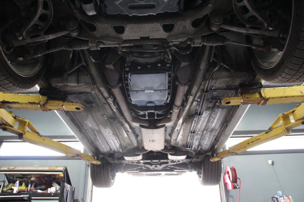 Used 2004 Jaguar XK8 Coupe image 92