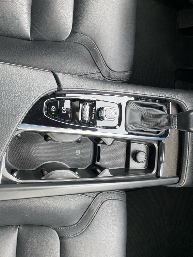 Used 2018 Volvo V90 T6 Cross Country w/ Convenience Package image 29