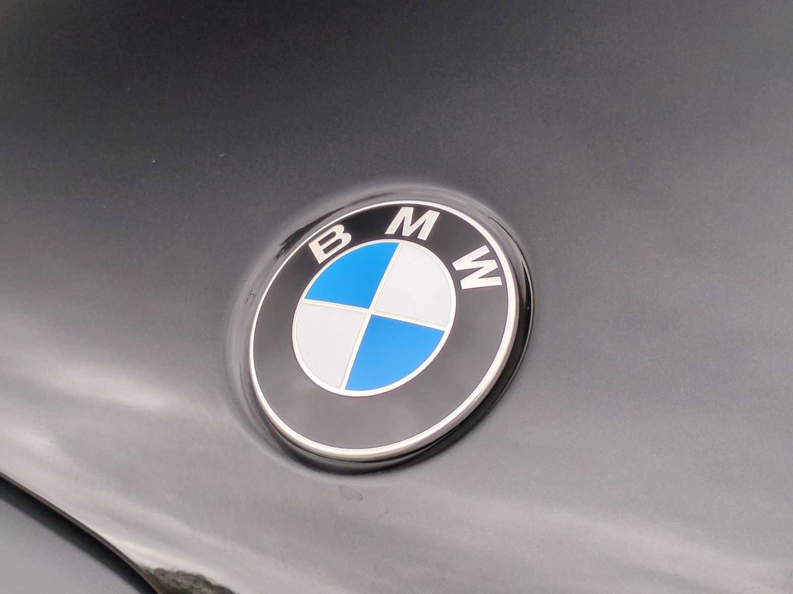 New 2026 BMW X6 xDrive40i w/ Climate Comfort Package image 12