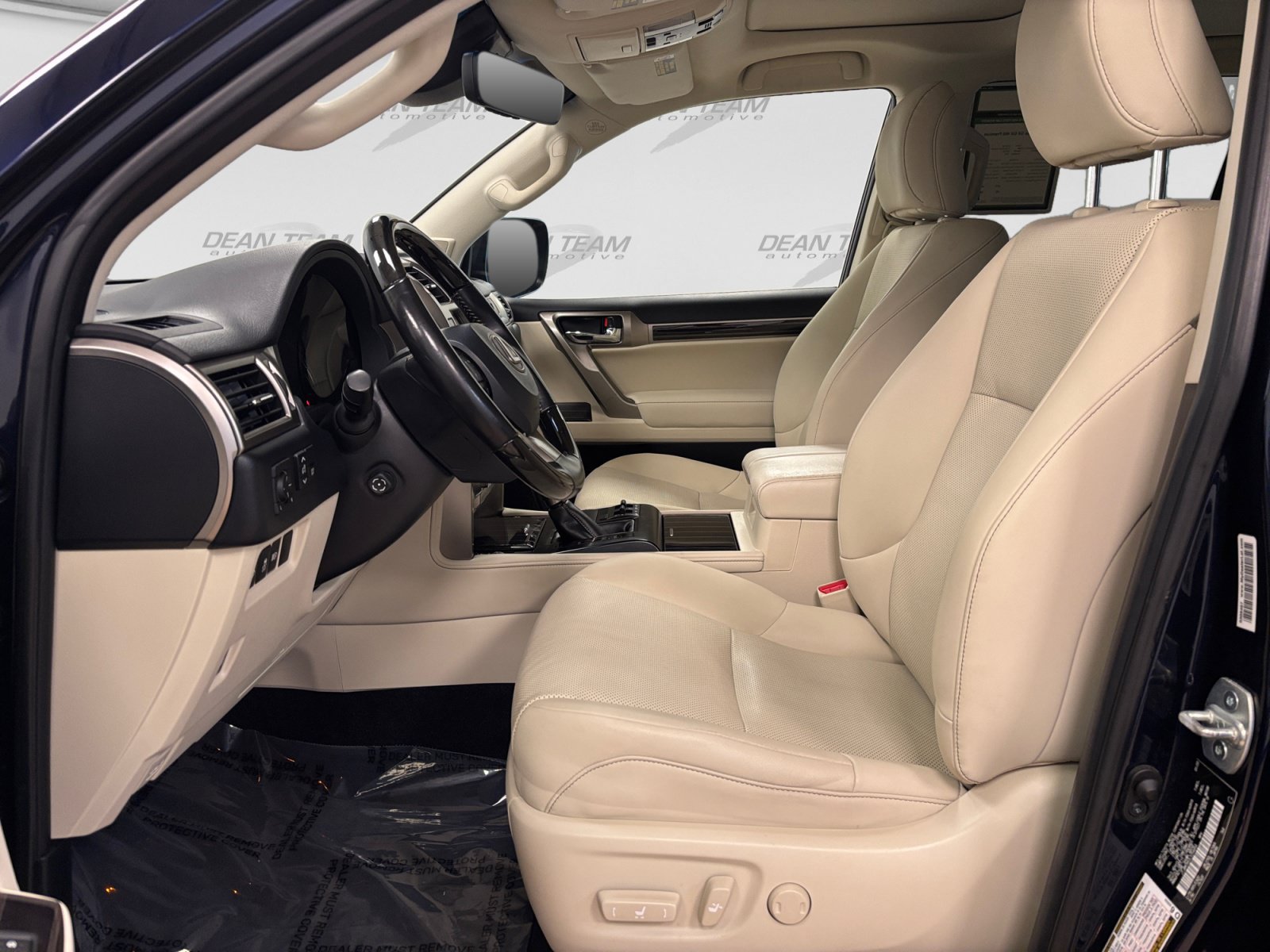 Used 2020 Lexus GX 460 Premium w/ Premium Package AWD/4WD image 9