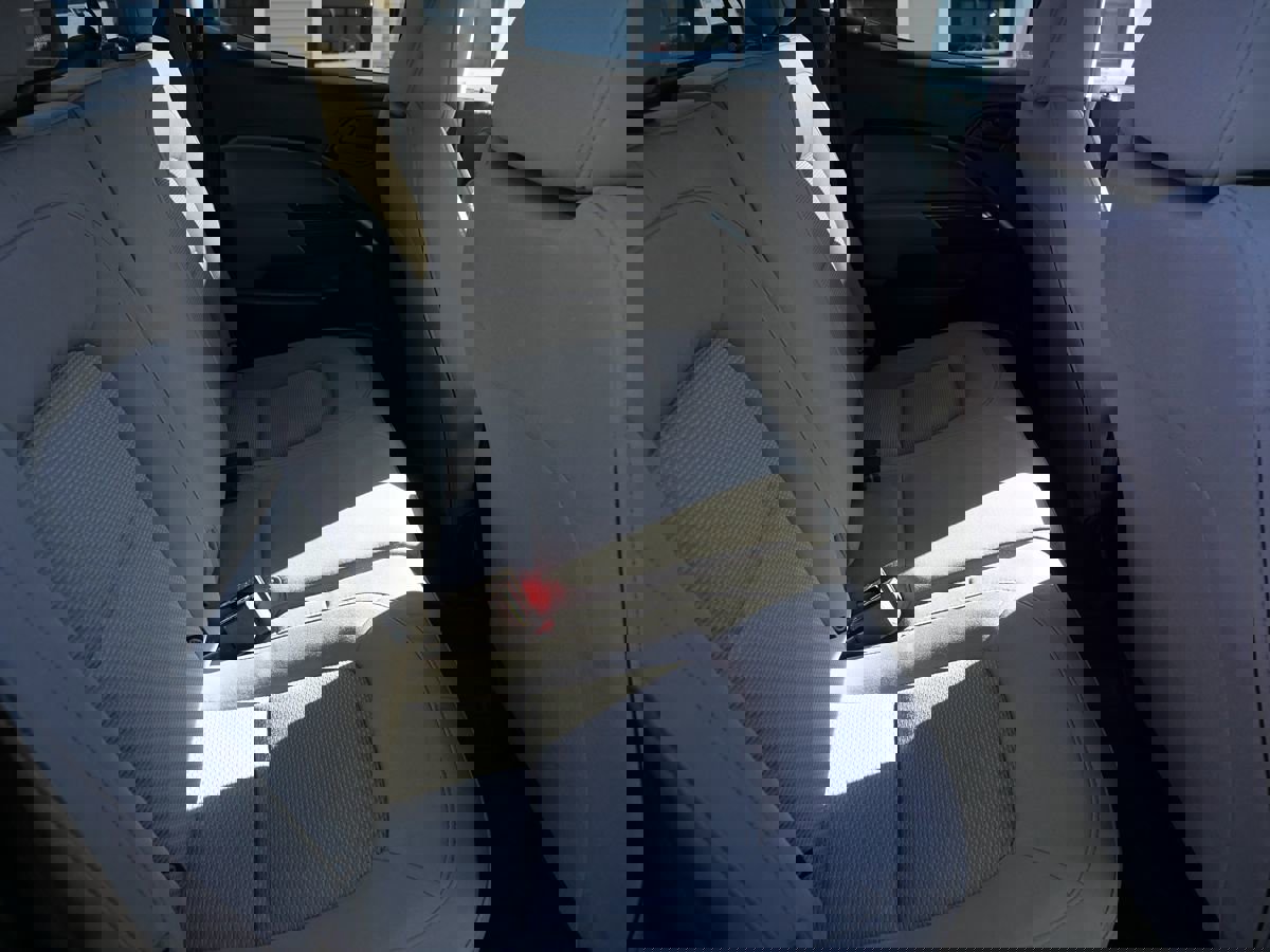 Used 2020 Chevrolet Colorado W/T w/ Custom Special Edition image 28