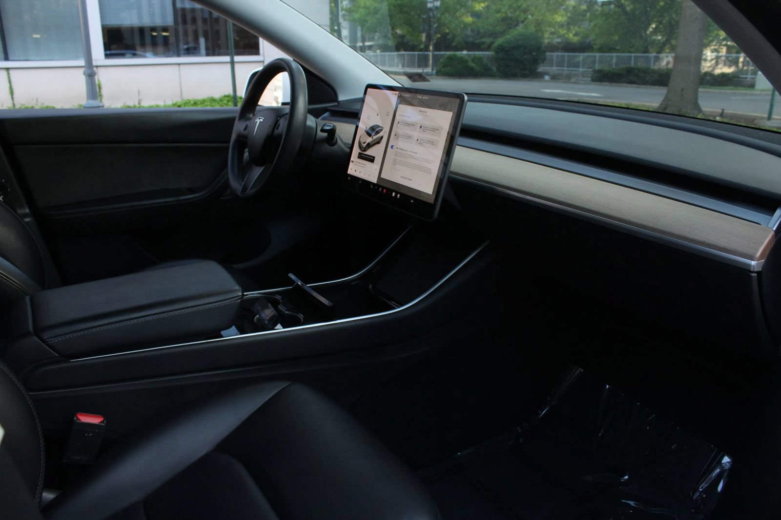Used 2020 Tesla Model Y Long Range AWD/4WD image 27