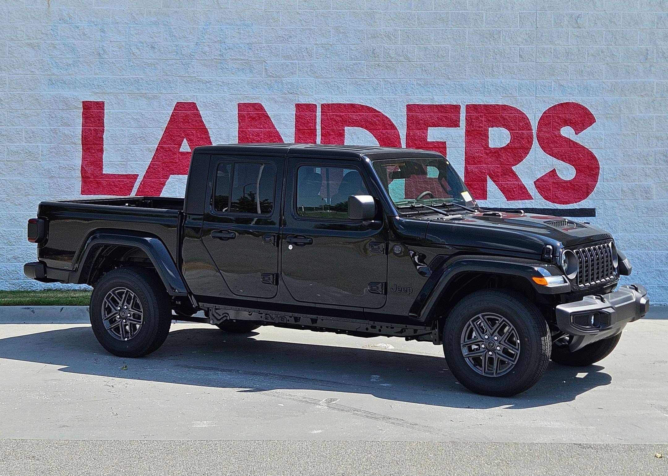 New 2025 Jeep Gladiator Sport