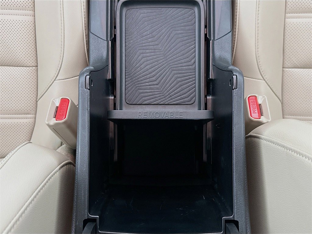 Used 2017 Honda CR-V Touring image 28