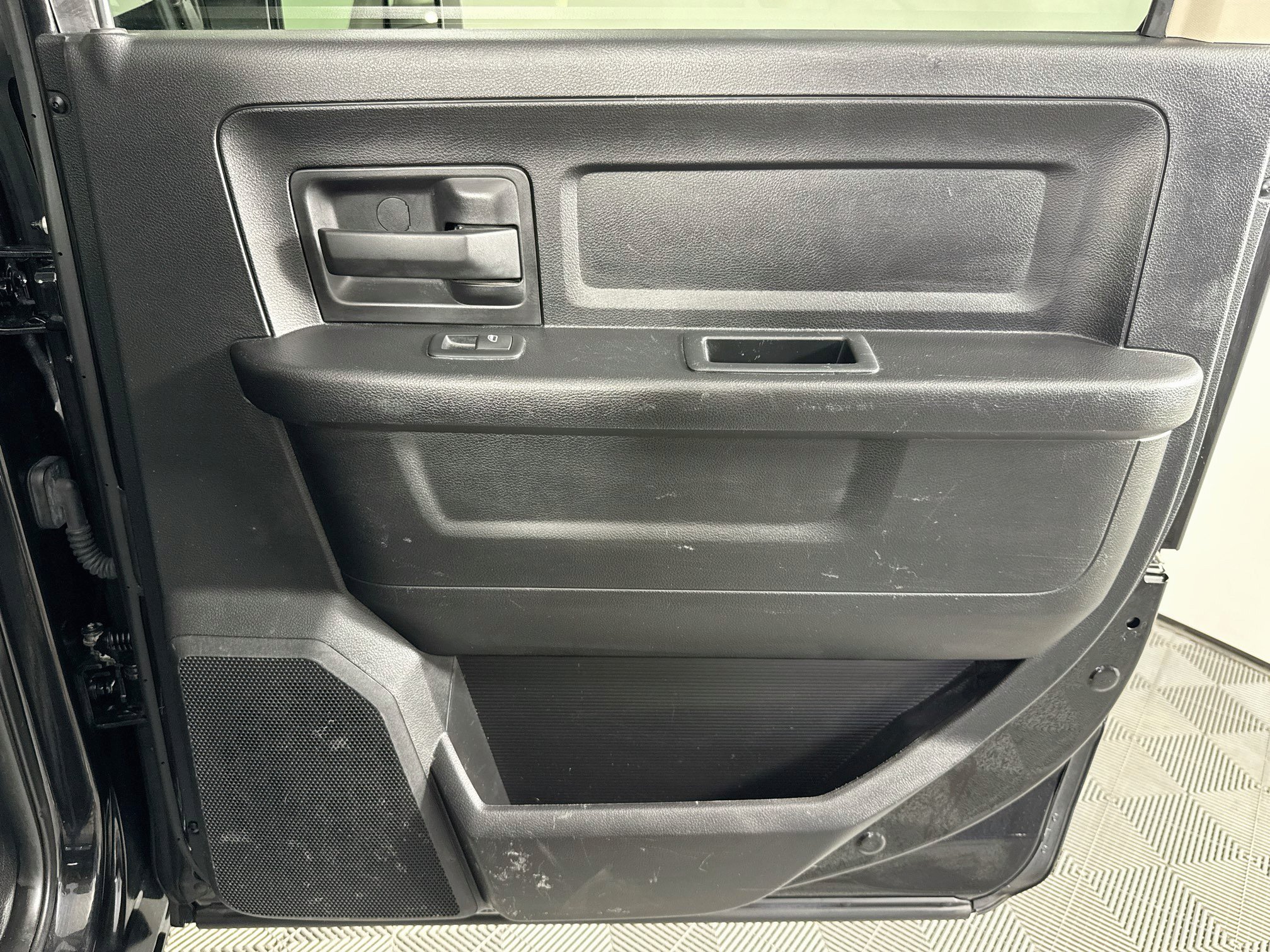 Used 2016 RAM 2500 Tradesman w/ Chrome Appearance Group AWD/4WD image 24