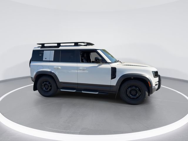 Used 2023 Land Rover Defender 110 S AWD/4WD image 9