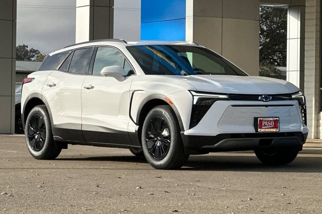 New 2026 Chevrolet Blazer EV LT w/ Midnight/Sport Edition FWD video 2