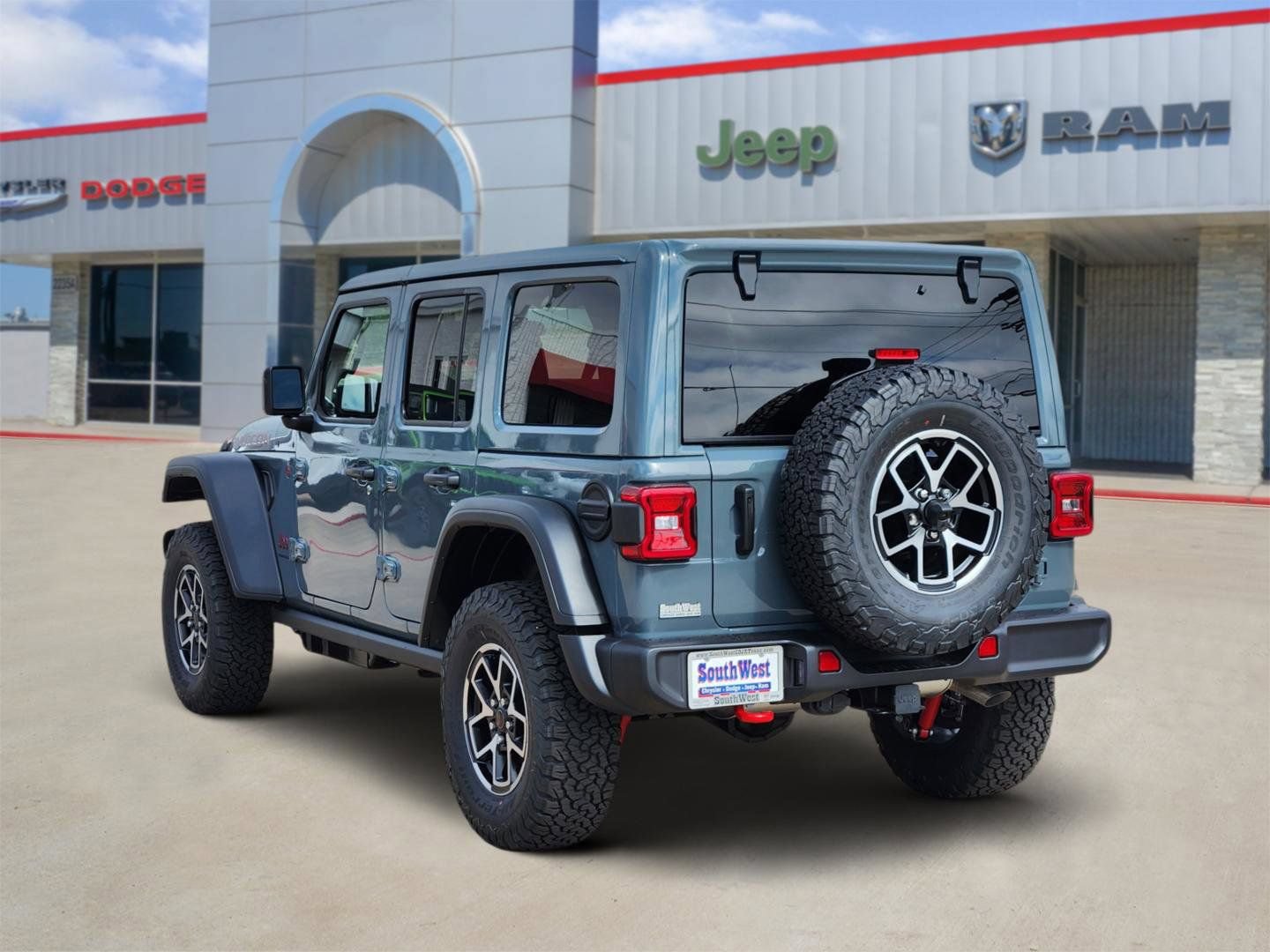 New 2026 Jeep Wrangler Unlimited Rubicon AWD/4WD image 4