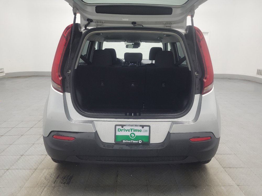 Used 2020 Kia Soul S FWD image 29
