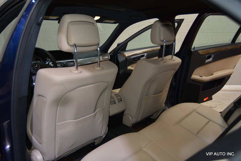 Used 2010 Mercedes-Benz E 350 4MATIC Sedan image 22