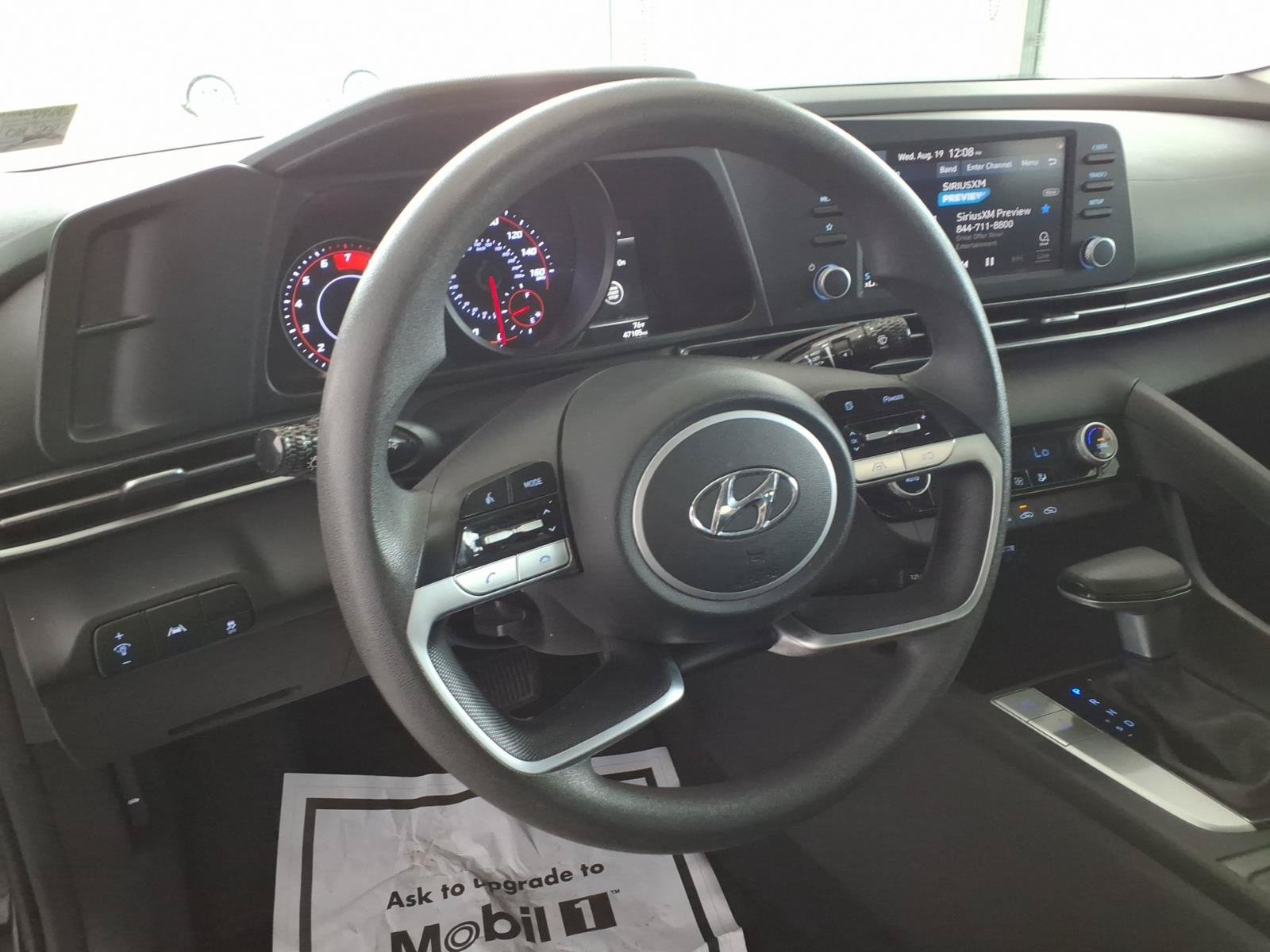 Certified 2023 Hyundai Elantra SEL w/ Preferred Accessory Package FWD image 11