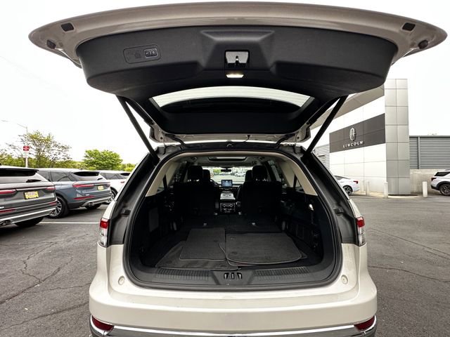 Certified 2023 Lincoln Aviator AWD w/ Premium Package image 42