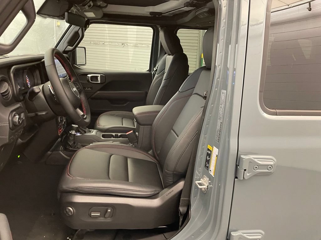 New 2026 Jeep Wrangler Unlimited Rubicon 392 w/ Quick Order Package 27X Moab AWD/4WD image 17