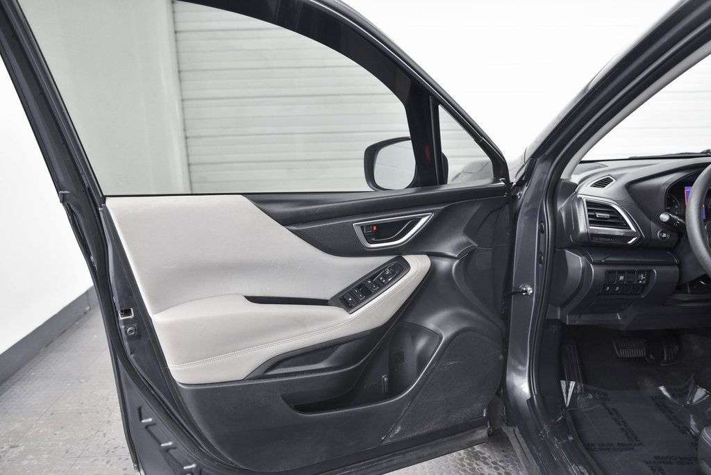 Used 2023 Subaru Forester image 9