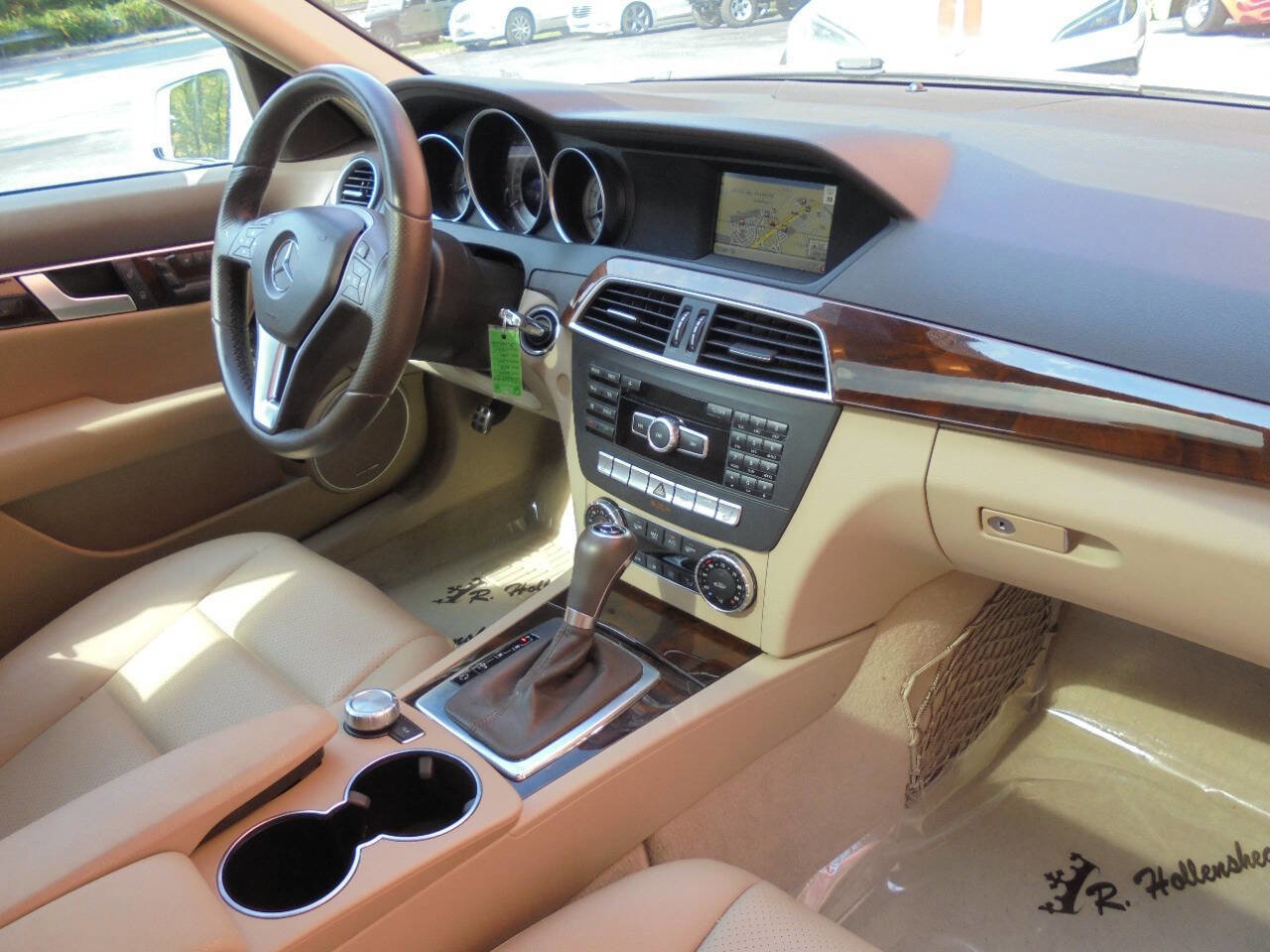 Used 2014 Mercedes-Benz C 300 C 300 Sport 4MATIC AWD 4dr Sed w/ Premium 1 Package image 16