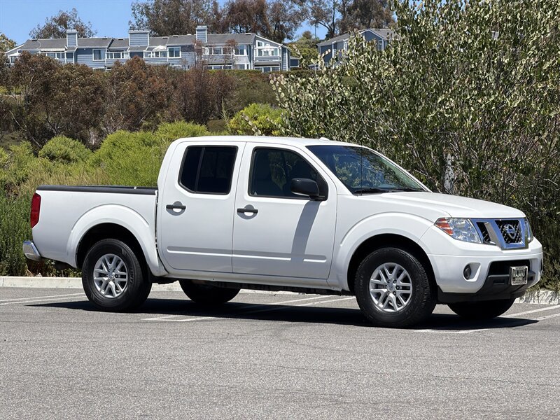 Used 2018 Nissan Frontier SV RWD image 8