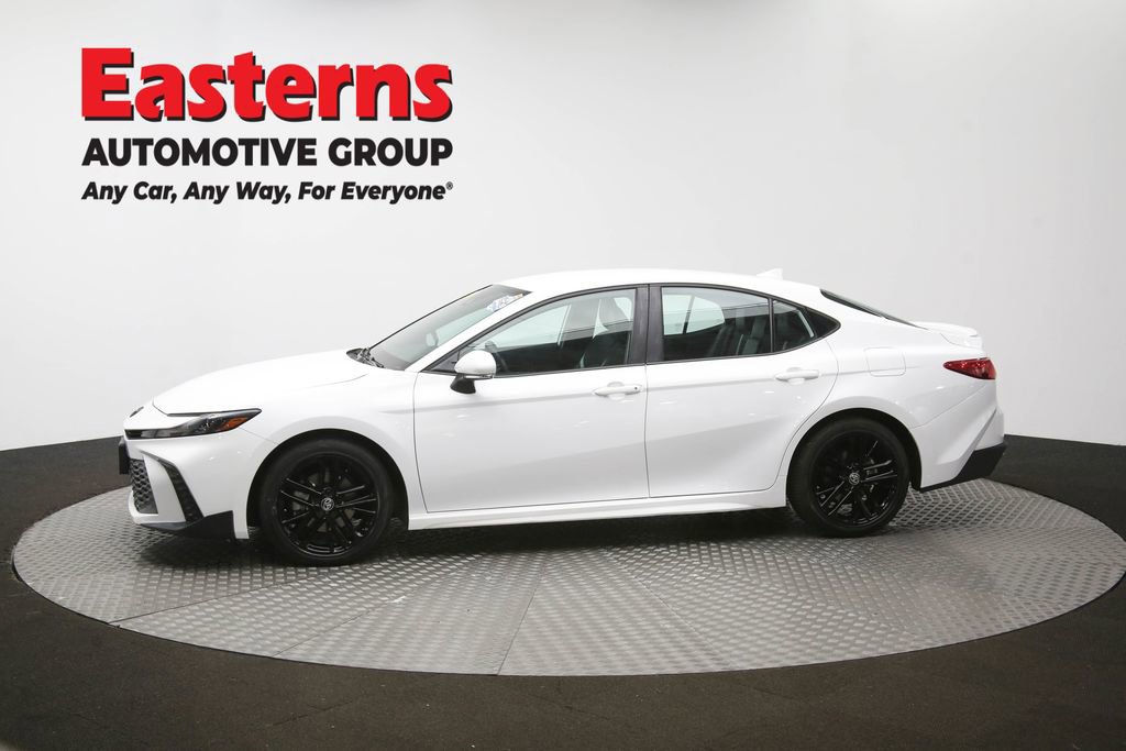 Used 2025 Toyota Camry SE w/ Convenience Package FWD image 58
