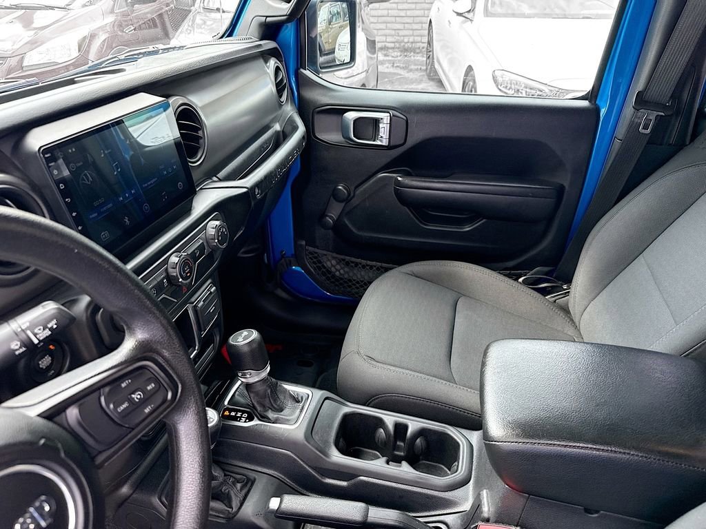 Used 2021 Jeep Wrangler Unlimited Sport image 26