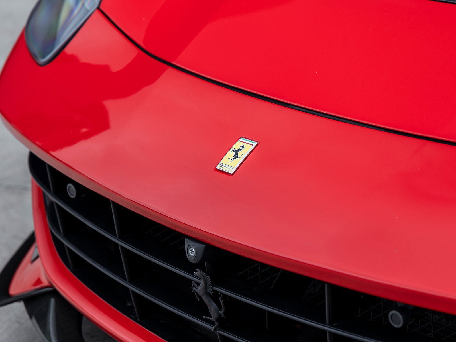 Used 2014 Ferrari F12 Berlinetta image 18