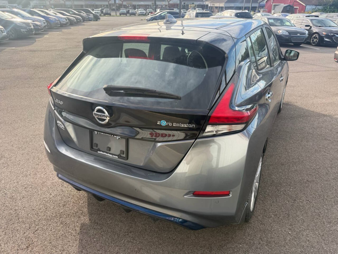 Used 2022 Nissan Leaf S FWD image 8