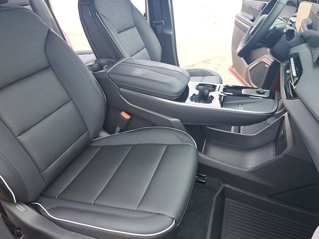New 2026 Buick Enclave Sport Touring w/ Power Package FWD image 10