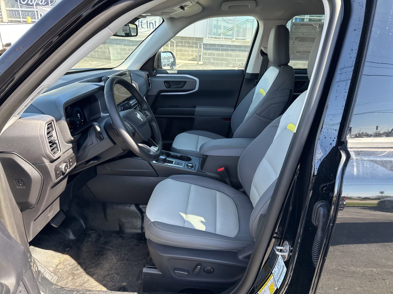 New 2025 Ford Bronco Sport Badlands w/ Sasquatch Badlands Package AWD/4WD image 18