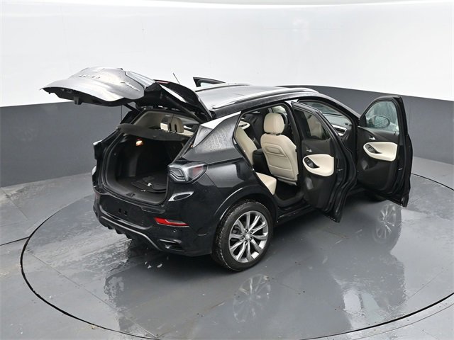 Used 2024 Buick Encore GX Avenir w/ Avenir Convenience Package image 28