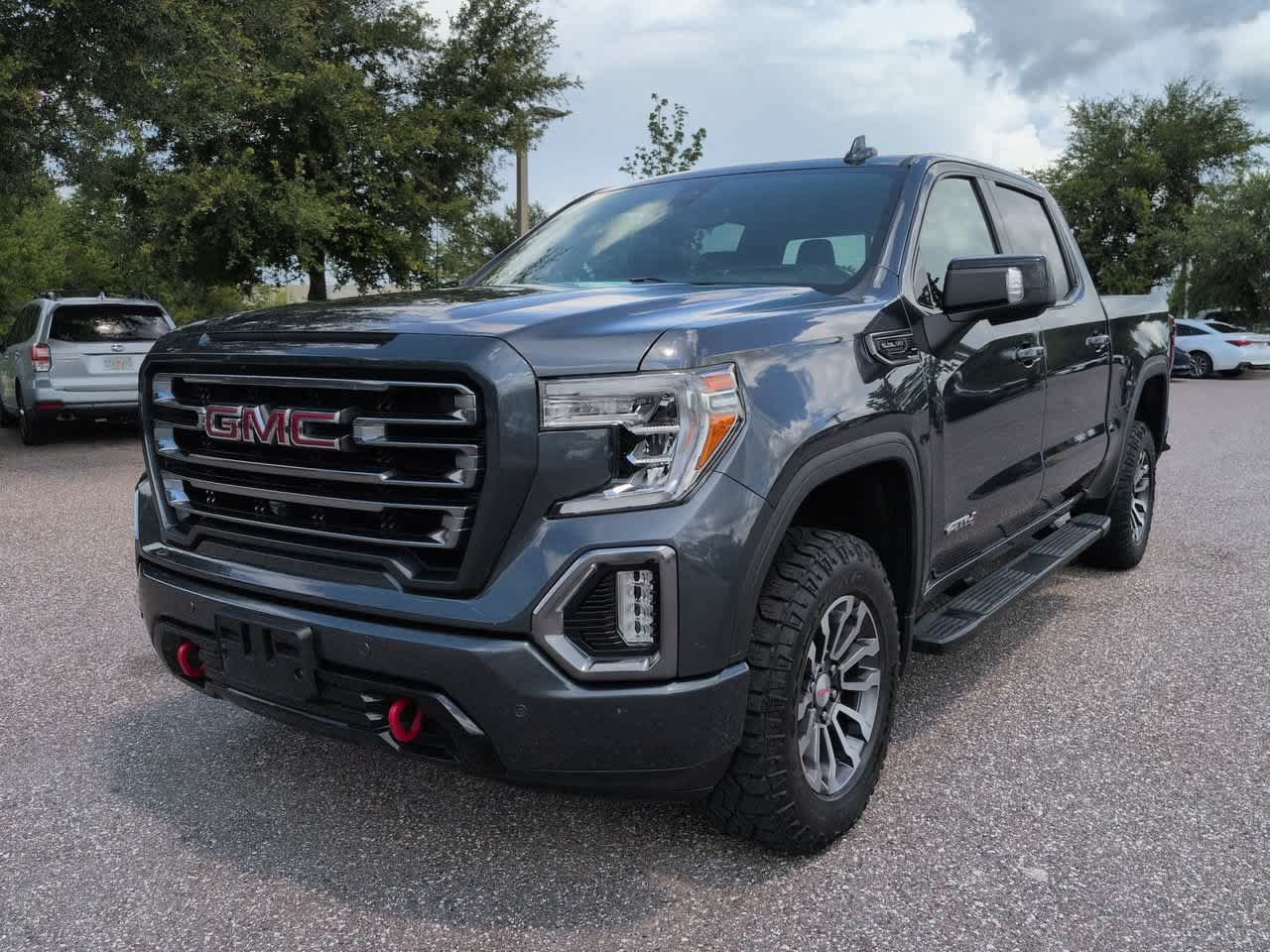 Used 2020 GMC Sierra 1500 AT4 w/ AT4 Premium Package AWD/4WD image 2