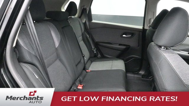 Used 2023 Nissan Rogue SV AWD/4WD image 14