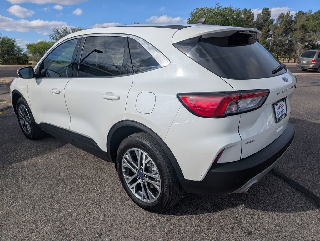 Used 2022 Ford Escape SEL image 3