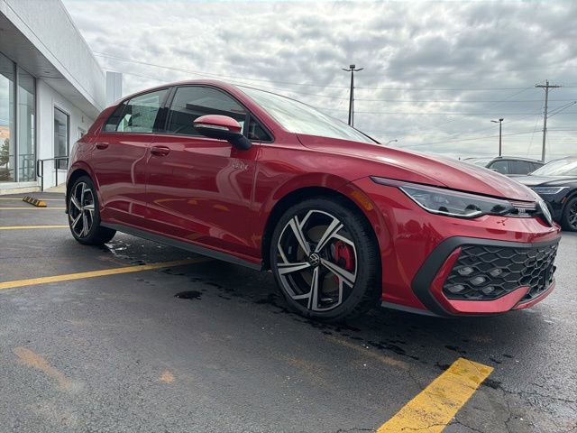 New 2025 Volkswagen GTI SE FWD image 6
