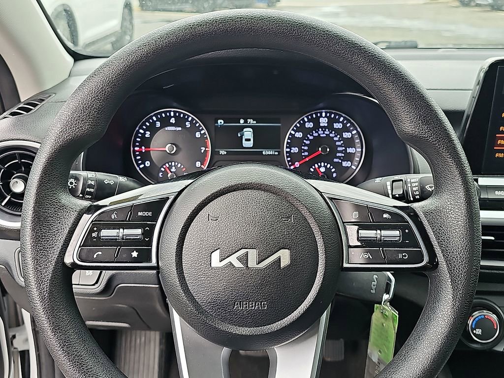 Used 2023 Kia Forte LXS FWD image 18